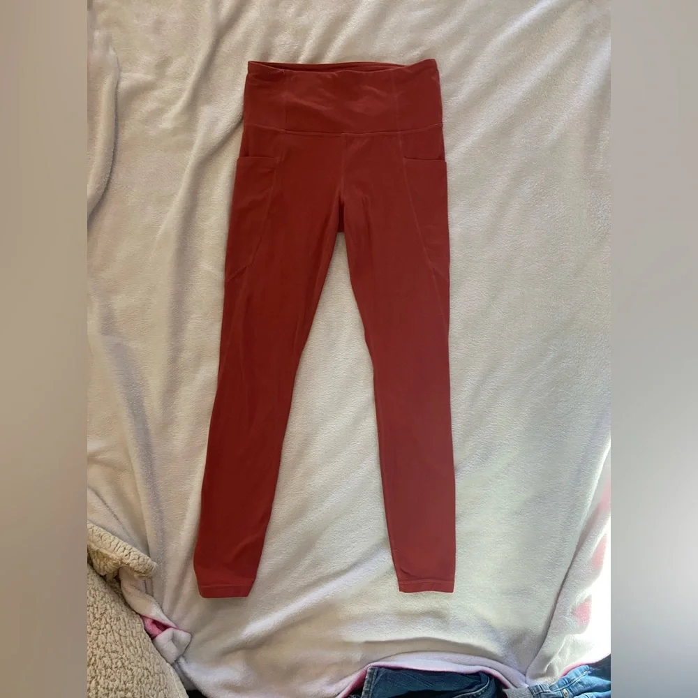 ATHLETA -Salutation Stash Tight Size Small - Picture 2 of 14